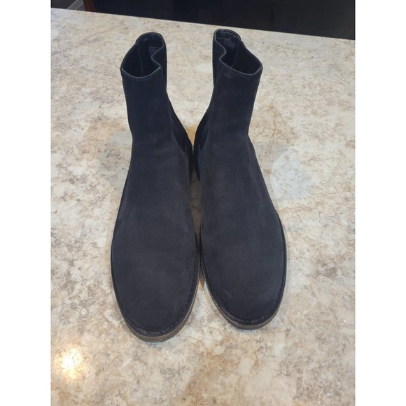 Saint Laurent Black Suede Crepe Sole Chelsea Boot - Picture 4 of 5